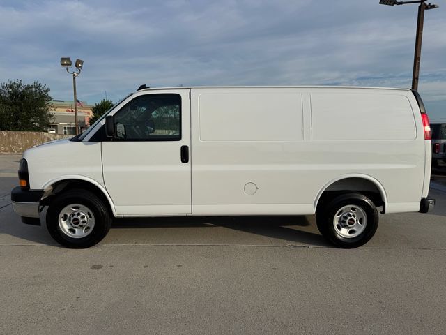 Used 2025 GMC Savana 2500 w/ Driver Convenience Package RWD image 9