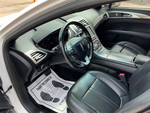 Used 2018 Lincoln MKZ Premiere AWD/4WD image 30