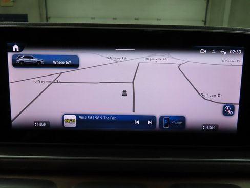 Used 2024 Mercedes-Benz GLE 350 4MATIC image 15