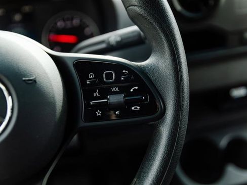 Used 2024 Mercedes-Benz Sprinter 3500 image 18