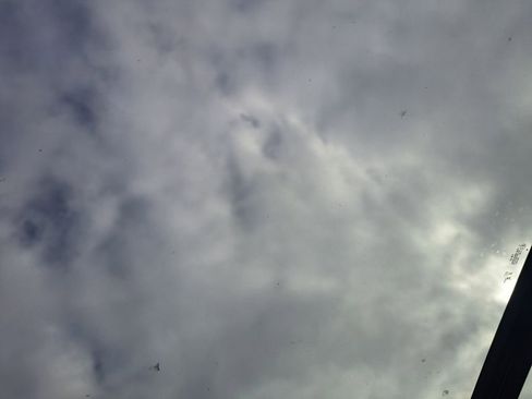 Used 2025 Volkswagen Atlas SE image 18