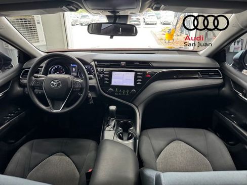 Used 2019 Toyota Camry LE image 32