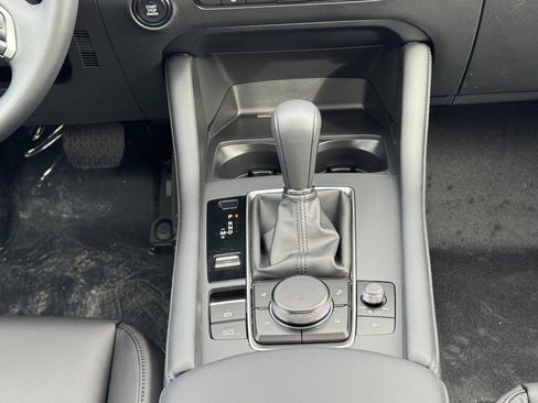 Used 2026 MAZDA MAZDA3 2.5 S Sedan w/ Preferred Pkg FWD image 9