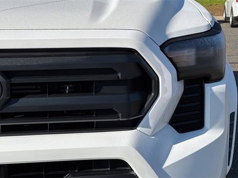 Used 2025 Toyota Tacoma SR5 image 50