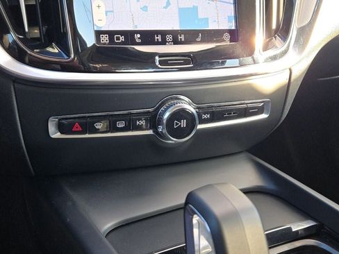 Used 2024 Volvo S60 B5 Core w/ Climate Package image 27