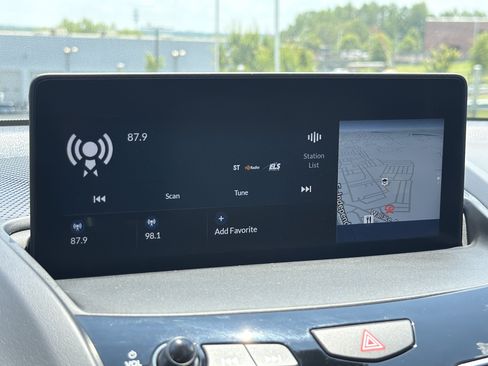 Used 2023 Acura RDX FWD w/ Technology Package image 23