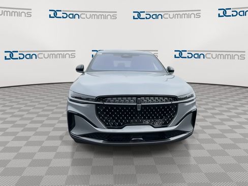 New 2025 Lincoln Nautilus Premier w/ Jet Appearance Package AWD/4WD image 3