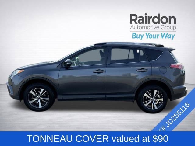 Used 2018 Toyota RAV4 XLE AWD/4WD image 4