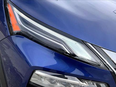 Certified 2023 Nissan Rogue Platinum w/ Platinum Premium Package image 28