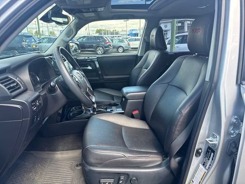 Used 2021 Toyota 4Runner TRD Off-Road Premium w/ Moonroof Package AWD/4WD image 15