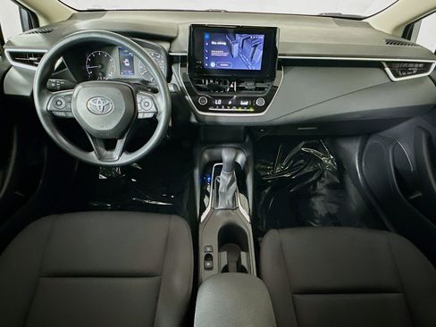 Used 2023 Toyota Corolla LE image 26