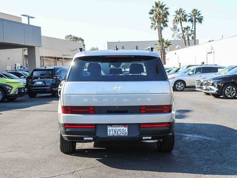 Certified 2025 Hyundai Santa Fe SEL image 10
