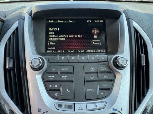 Used 2015 GMC Terrain SLE image 18