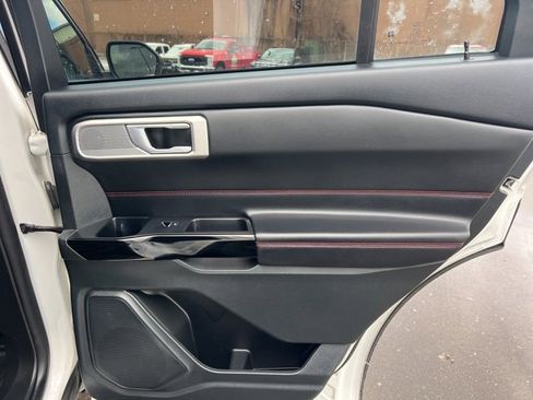 Used 2023 Ford Explorer ST-Line image 13