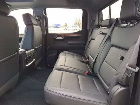 Used 2023 GMC Sierra 1500 Denali w/ Denali Reserve Package image 10