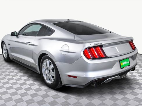 Used 2016 Ford Mustang Premium image 6