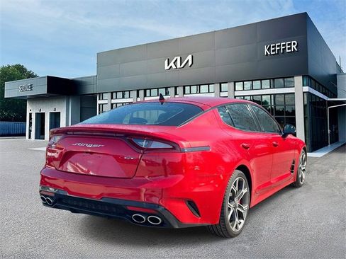 Certified 2021 Kia Stinger GT2 image 8