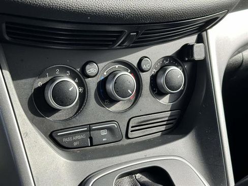 Used 2013 Ford Escape SE image 19