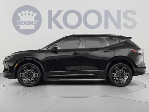 Used 2023 Chevrolet Blazer RS w/ Driver Confidence II Package AWD/4WD image 2