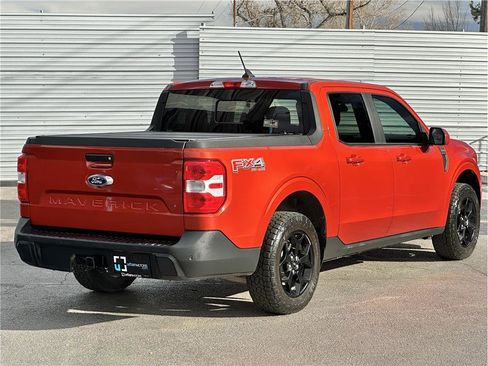 Used 2022 Ford Maverick Lariat w/ Lariat Luxury Package image 10