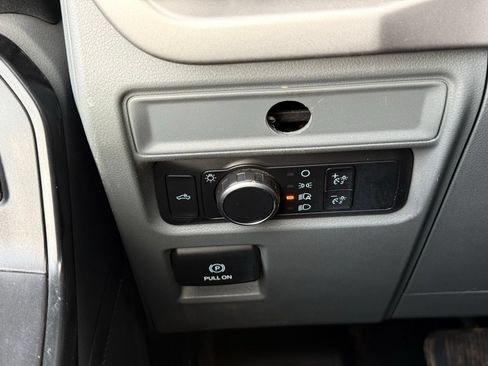 Used 2021 Ford F150 XL w/ Equipment Group 101A High AWD/4WD image 32