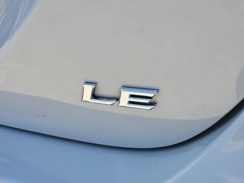 Used 2024 Toyota Camry LE FWD image 5