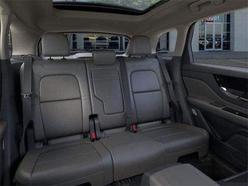 New 2025 Lincoln Corsair Grand Touring image 11