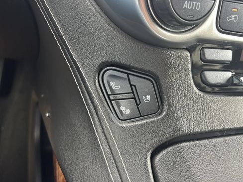 Used 2017 Chevrolet Tahoe Premier RWD image 33