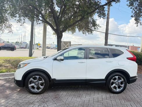 Used 2017 Honda CR-V EX image 2