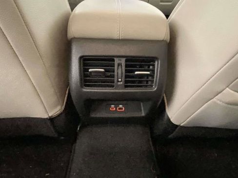 Used 2024 Nissan Altima 2.5 SL image 11