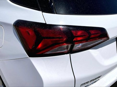 Used 2023 Chevrolet Equinox LT w/ LPO, Floor Liner Package AWD/4WD image 23