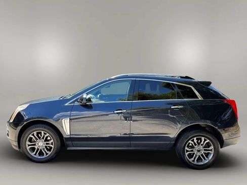 Used 2015 Cadillac SRX Luxury w/ Driver Awareness Package FWD image 4