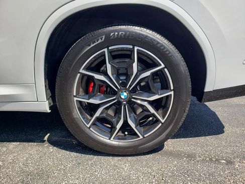Certified 2025 BMW X4 M40i w/ Parking Assistance Package AWD/4WD image 33