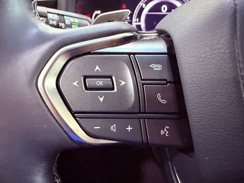 Used 2023 Lexus LX 600 4WD w/ Accessory Package (Z1) image 28