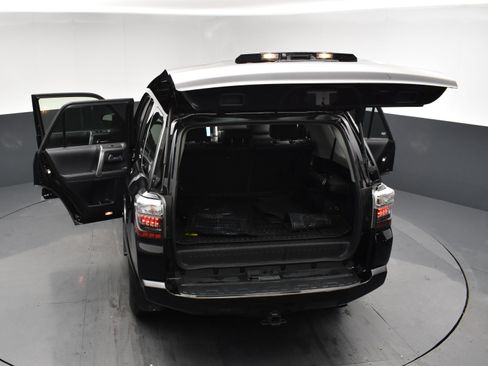 Used 2024 Toyota 4Runner SR5 Premium image 26