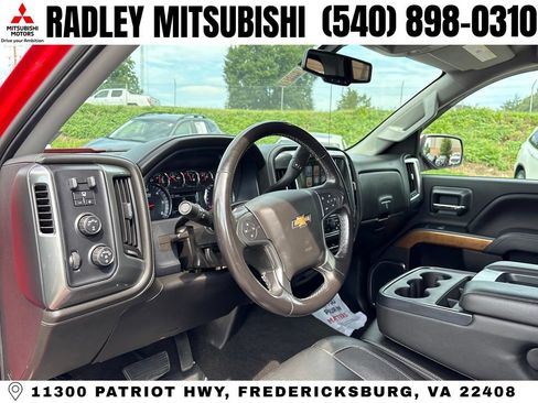 Used 2018 Chevrolet Silverado 1500 LTZ AWD/4WD image 4