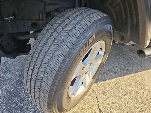 Used 2021 Jeep Wrangler Unlimited Sport image 37