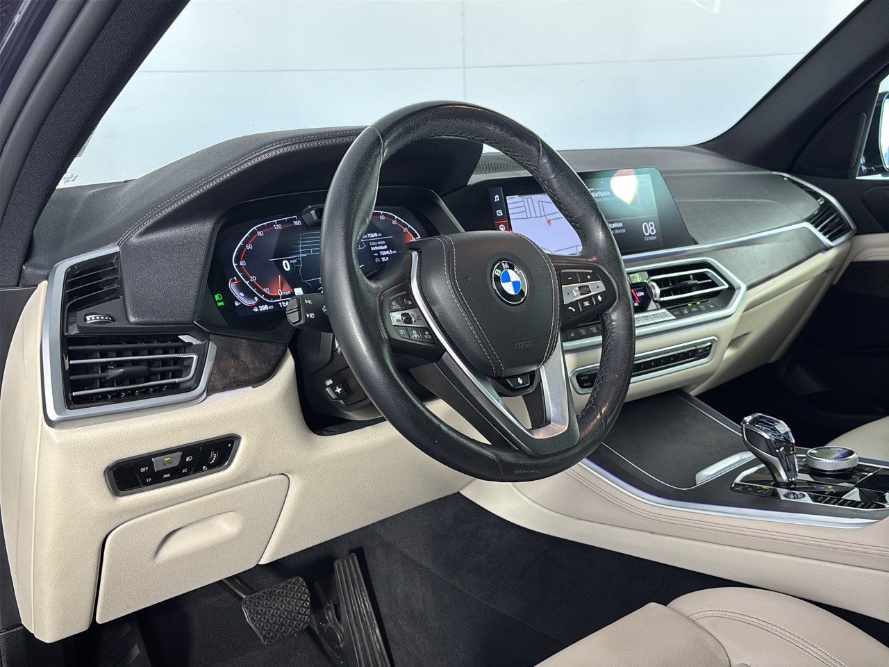Used 2022 BMW X5 sDrive40i w/ Executive Package RWD image 4