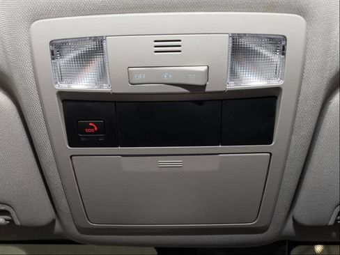 Used 2023 Toyota Tacoma SR5 AWD/4WD image 17