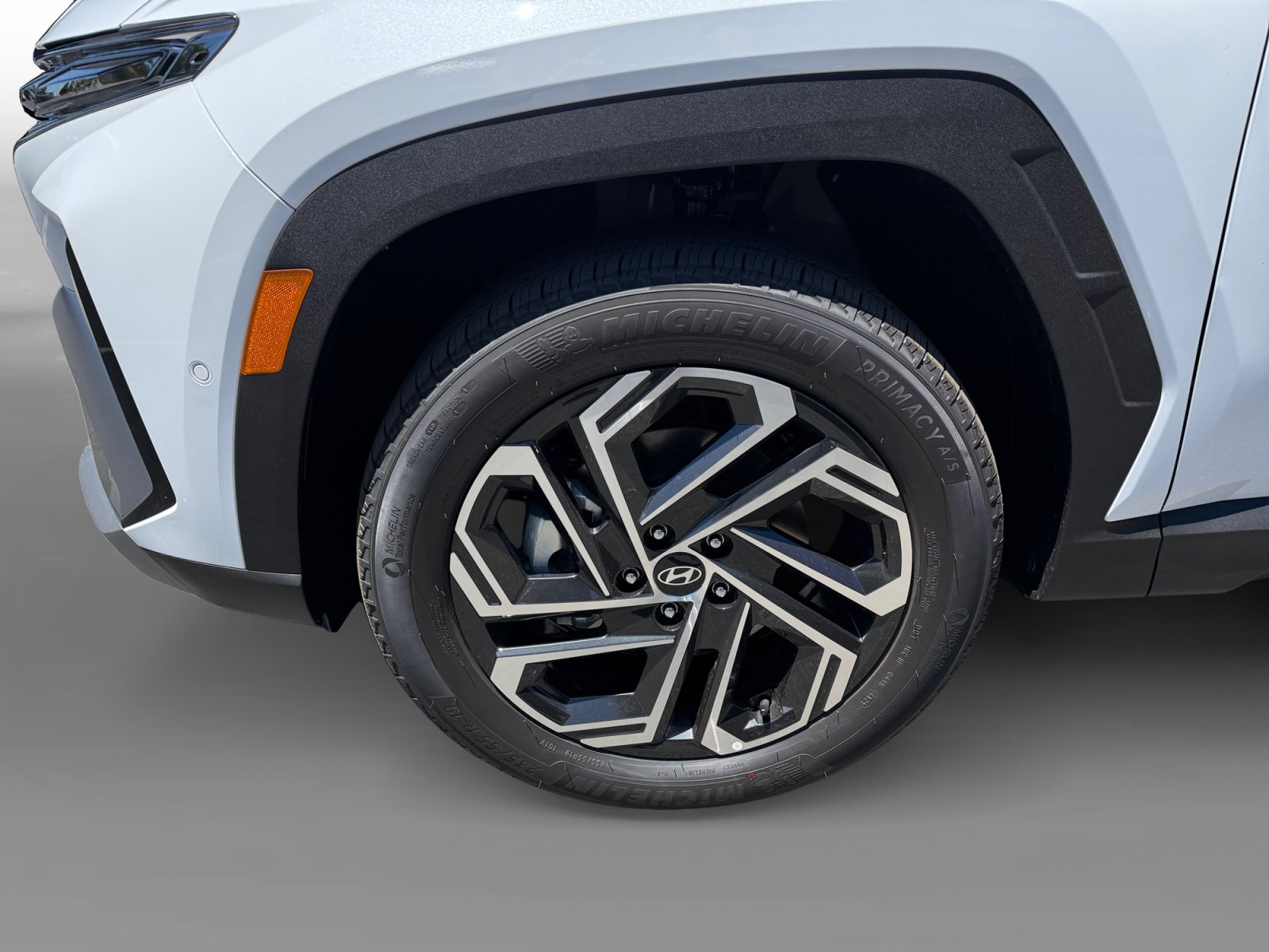 New 2026 Hyundai Tucson Limited AWD/4WD image 9