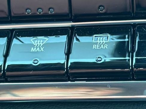 New 2025 Chevrolet Colorado LT image 22