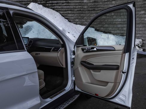 Used 2017 Mercedes-Benz GLE 350 4MATIC image 15