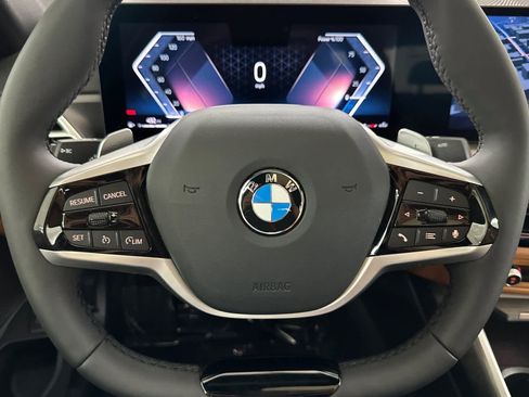 Used 2025 BMW 330i Sedan w/ Convenience Package image 23