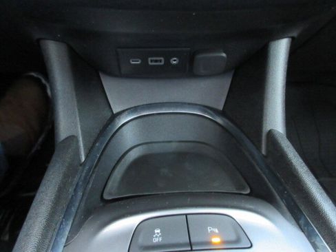 Used 2024 Chevrolet Malibu LT image 23