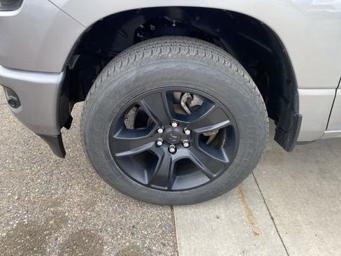 Used 2021 RAM 1500 Big Horn image 12