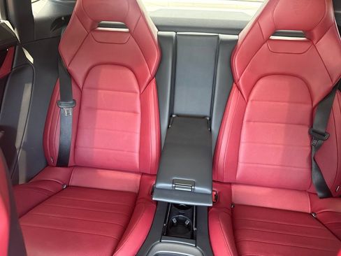 Used 2025 Porsche Panamera RWD image 10