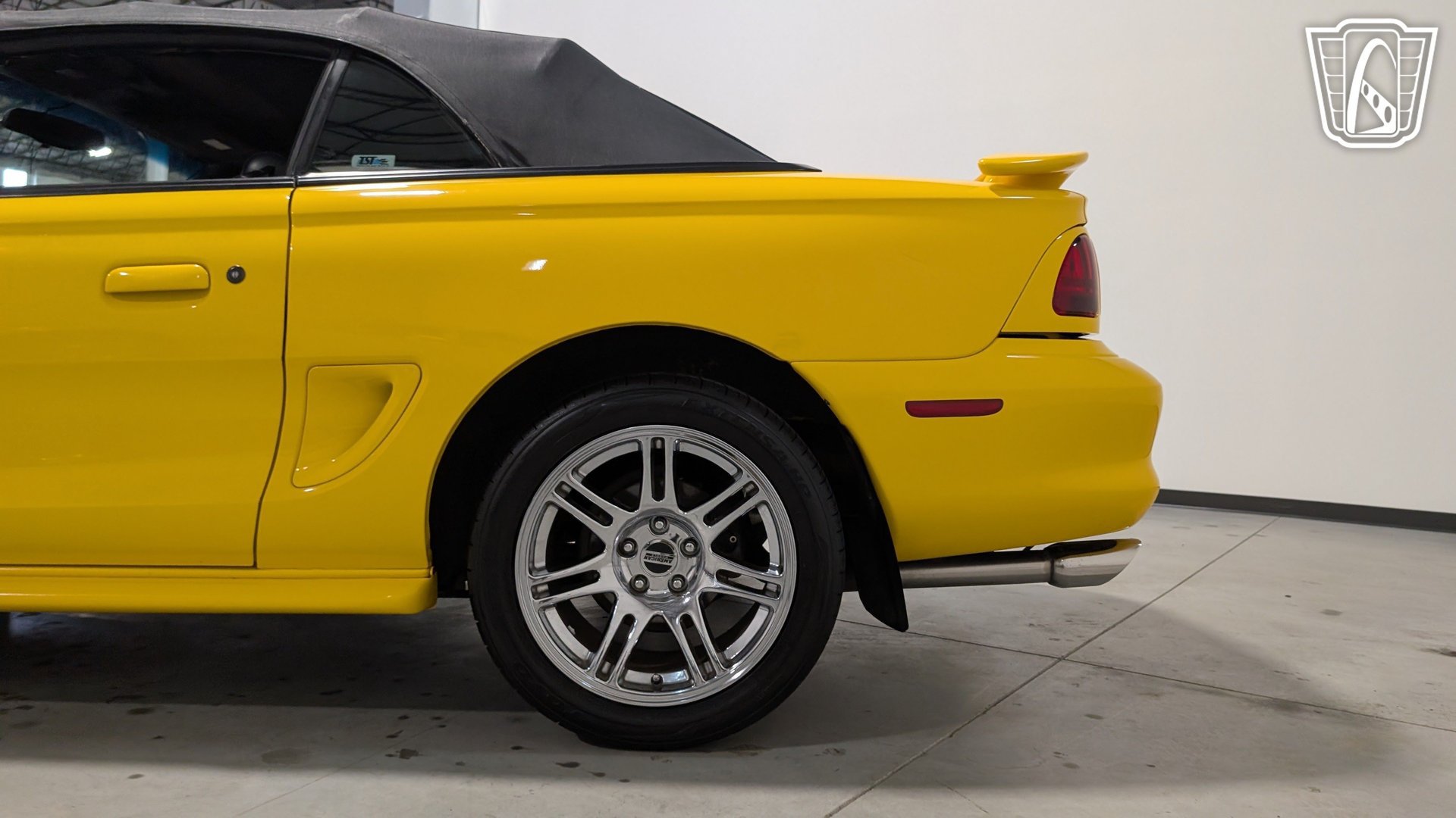 Used 1998 Ford Mustang GT RWD image 33