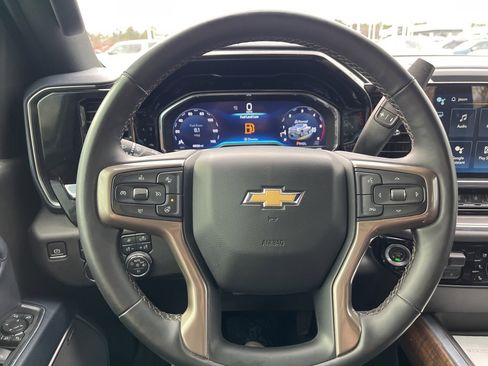 Used 2024 Chevrolet Silverado 3500 High Country w/ High Country Premium Package image 20