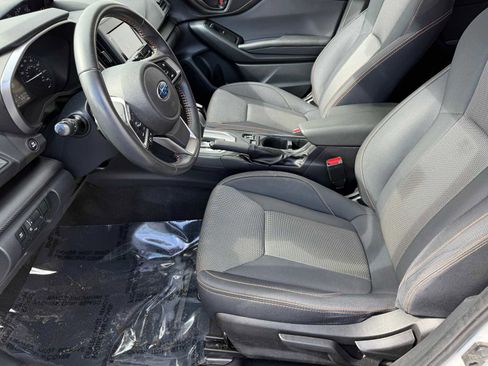 Used 2019 Subaru Crosstrek 2.0i Premium w/ Eyesight System image 13