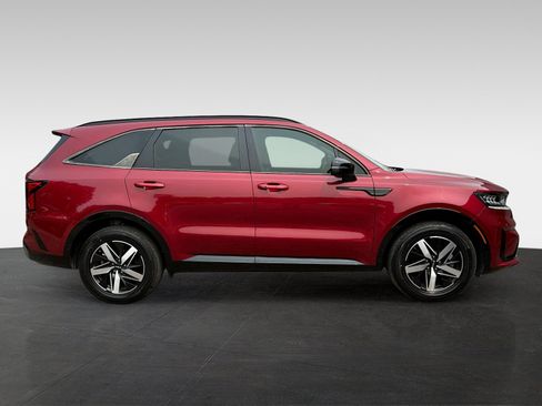 Used 2022 Kia Sorento S w/ Panoramic Sunroof Package FWD image 4